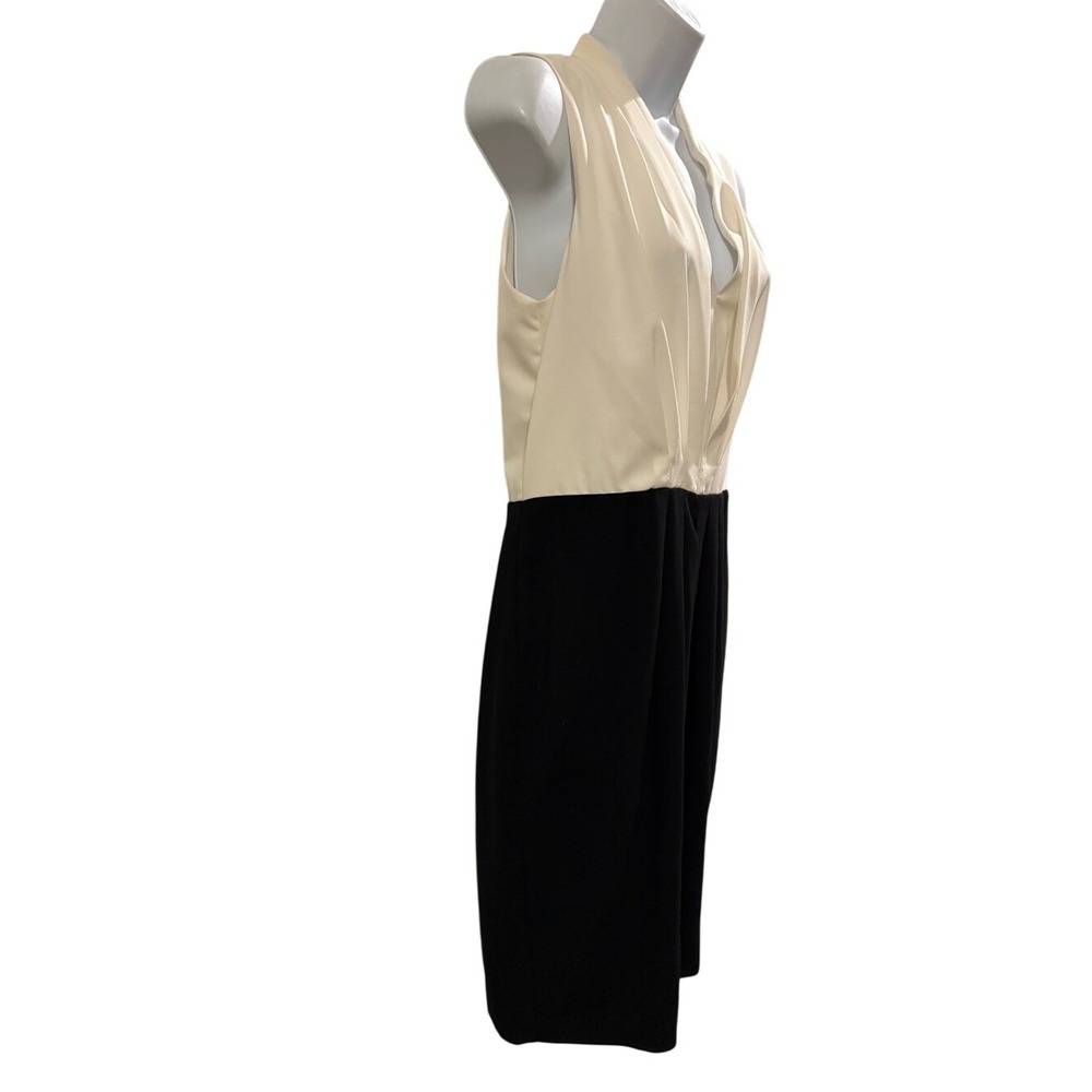 H&M Sleeveless Two-Tone Midi Dress in Ivory and Black‎ - Picture 4 of 8